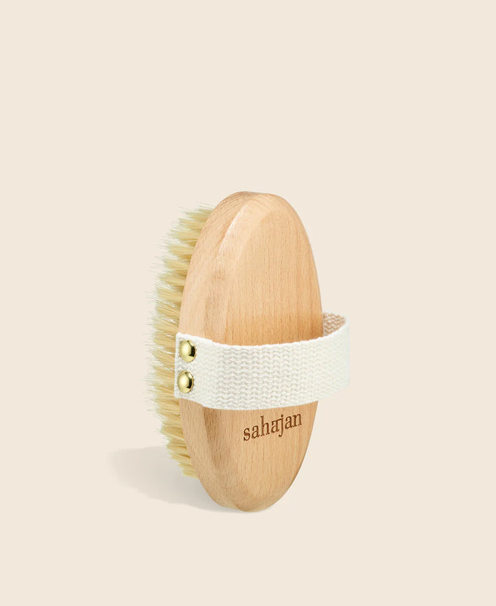 La brosse sèche corporelle Sahajān