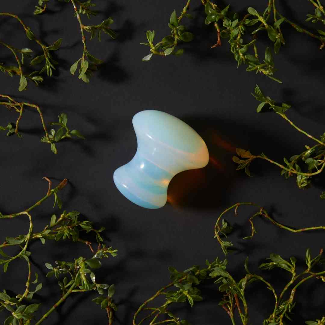 opalite de-puffing eye massage tool by WILD GRACE. Montreal, Canada.